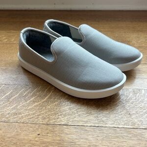 Allbirds Women's Gray Slip-On Flats